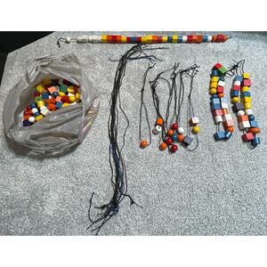 Pre-Owned Vintage Wooden Educational Stringing Beads